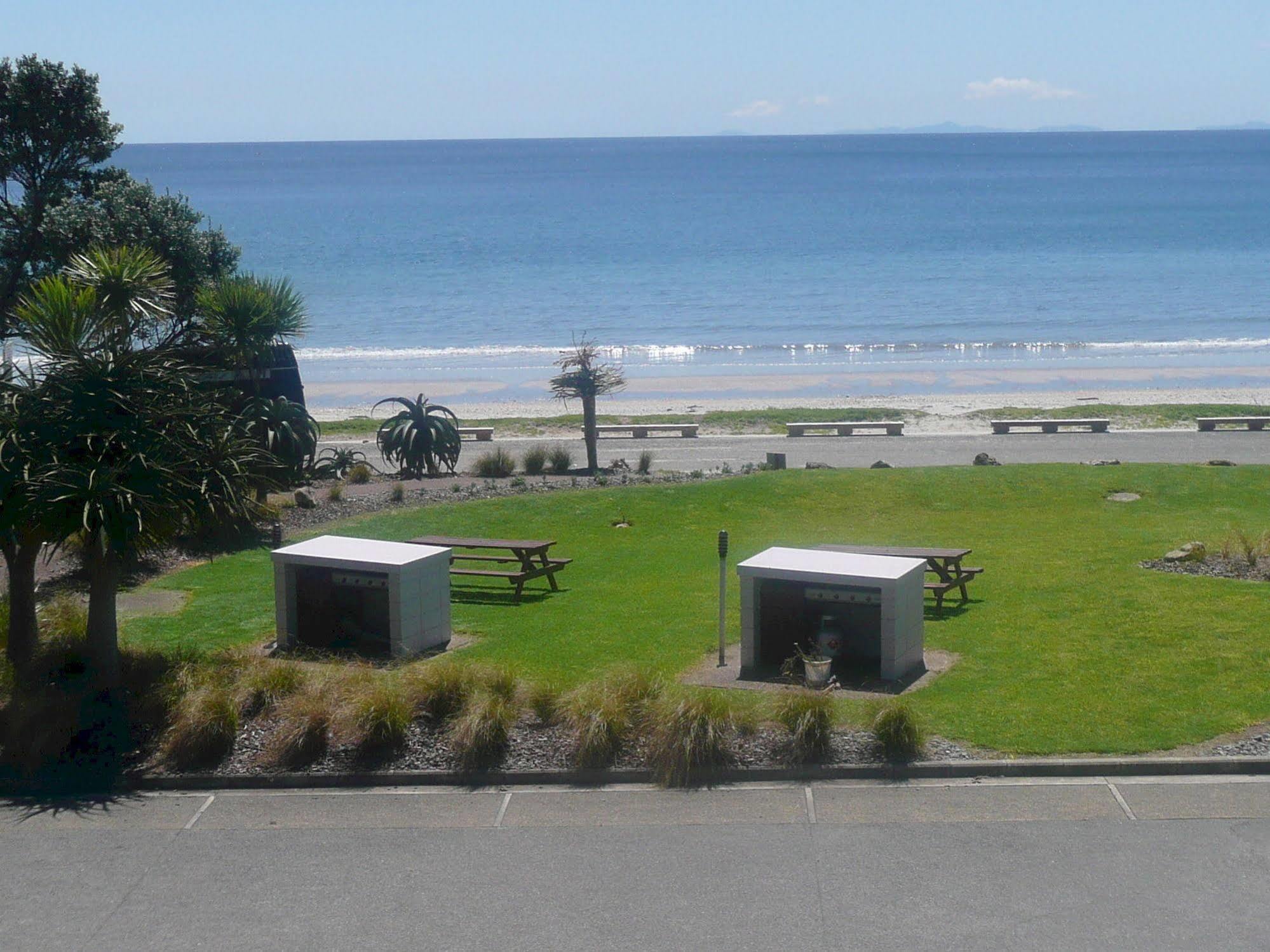 The Sands Waiheke Aparthotel Onetangi Exteriör bild